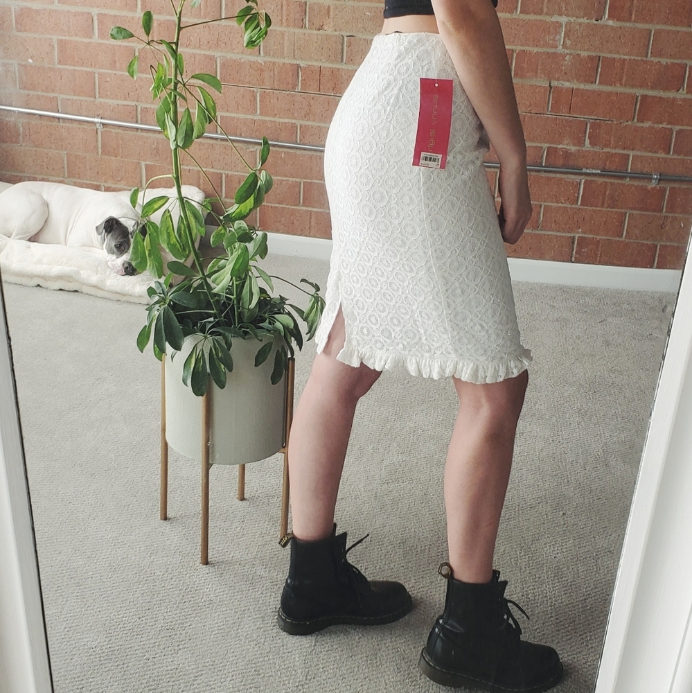 NWT White Lace Midi Skirt Ruffle - Picture 2 of 8